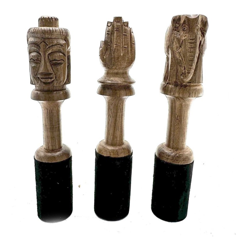 Malá palička na tibetskou mísu vyřezávaná Slon