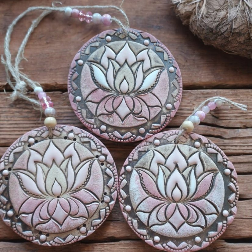 Keramický záves Lotos - Barva: Modrá