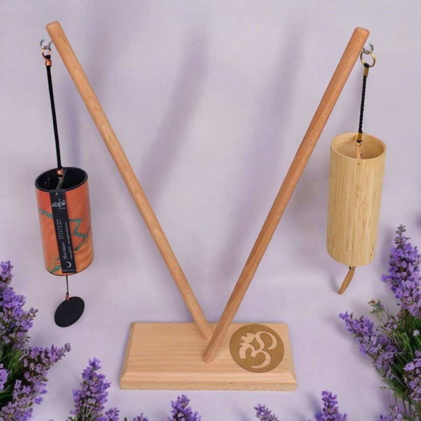 Stand Pisa for 2 chimes with Om