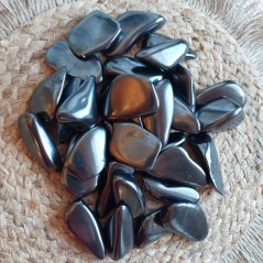 Šungit brúsený kamienek 2x3 cm