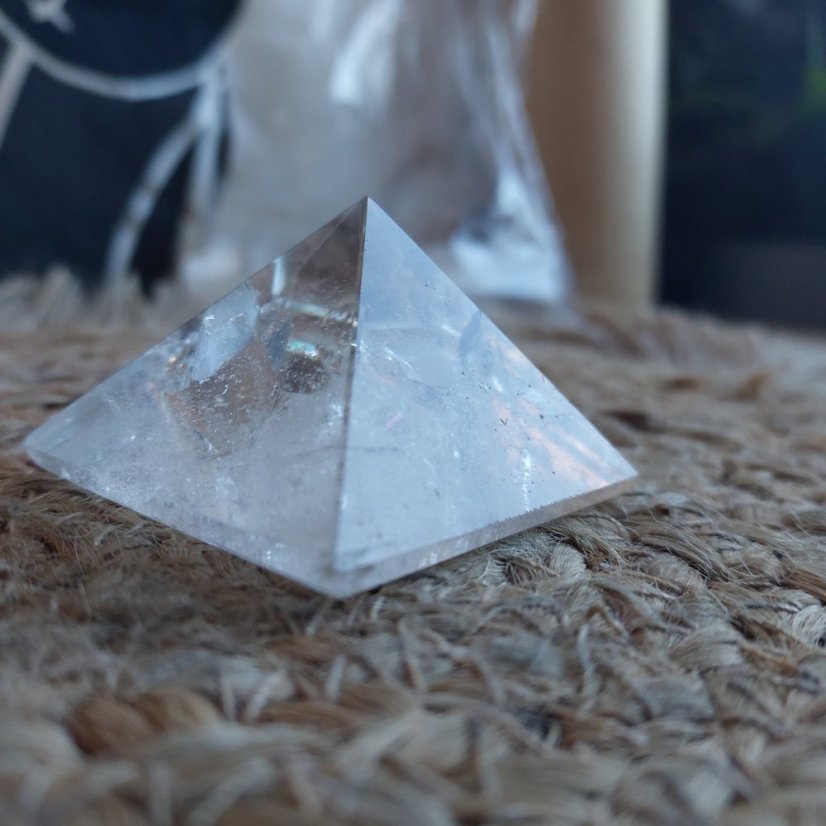 Pyramida Křišťál 4 cm