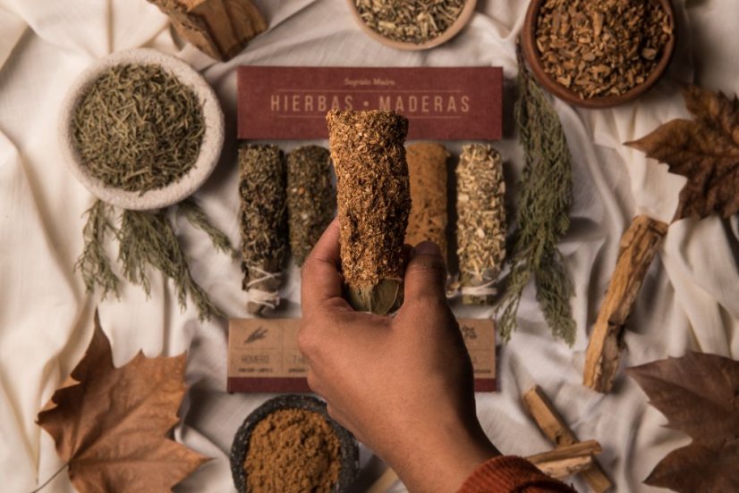 Vykurovací zväzok Palo Santo Sahumitos Sagrada Madre