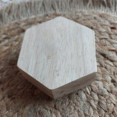Chrastítko Hexagon