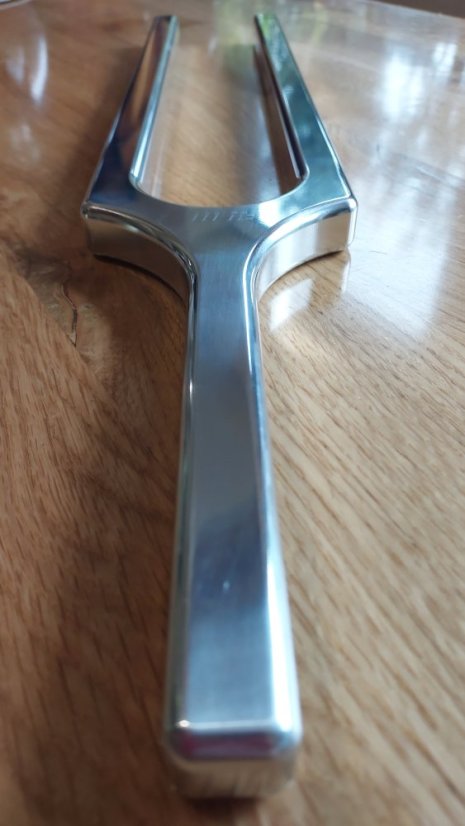 Veľká terapeutická ladička 111 Hz