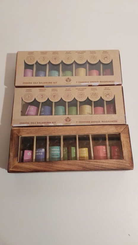 Čakrová sada esenciálních olejů 7 čaker ARÔME Chakra poškozený obal