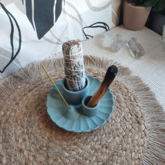 Vykuřovací stojan na Palo Santo a svazek Lotos modrý