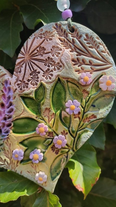 Keramický záves Srdce Lúka