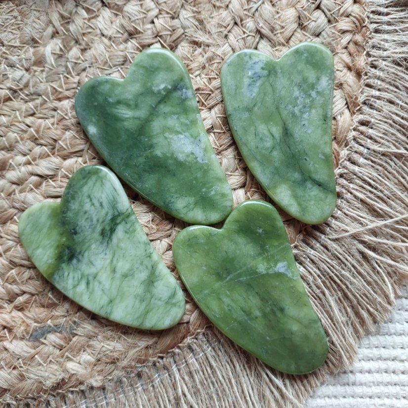 Masážny kameň Gua sha jadeit