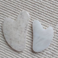 Masážny kameň Gua sha krištáľ malá