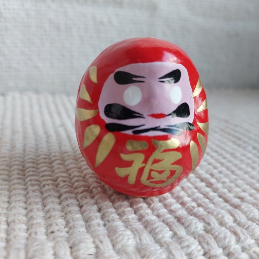 Rituální figurka Daruma Hodně štěstí 4,8 cm