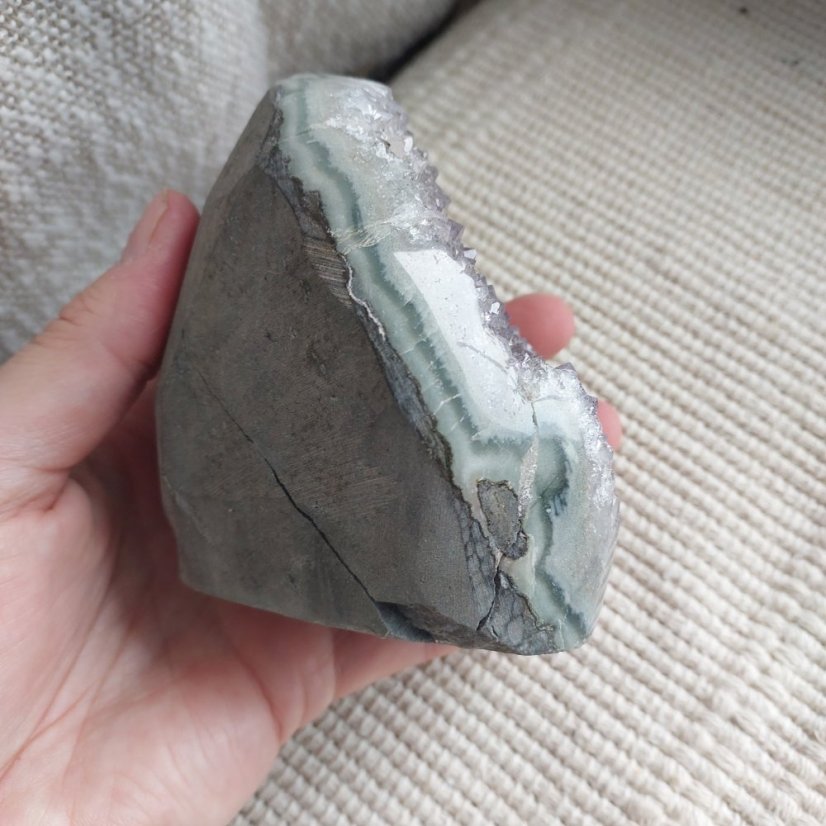 Geoda Ametyst s broušeným okrajem A 818g