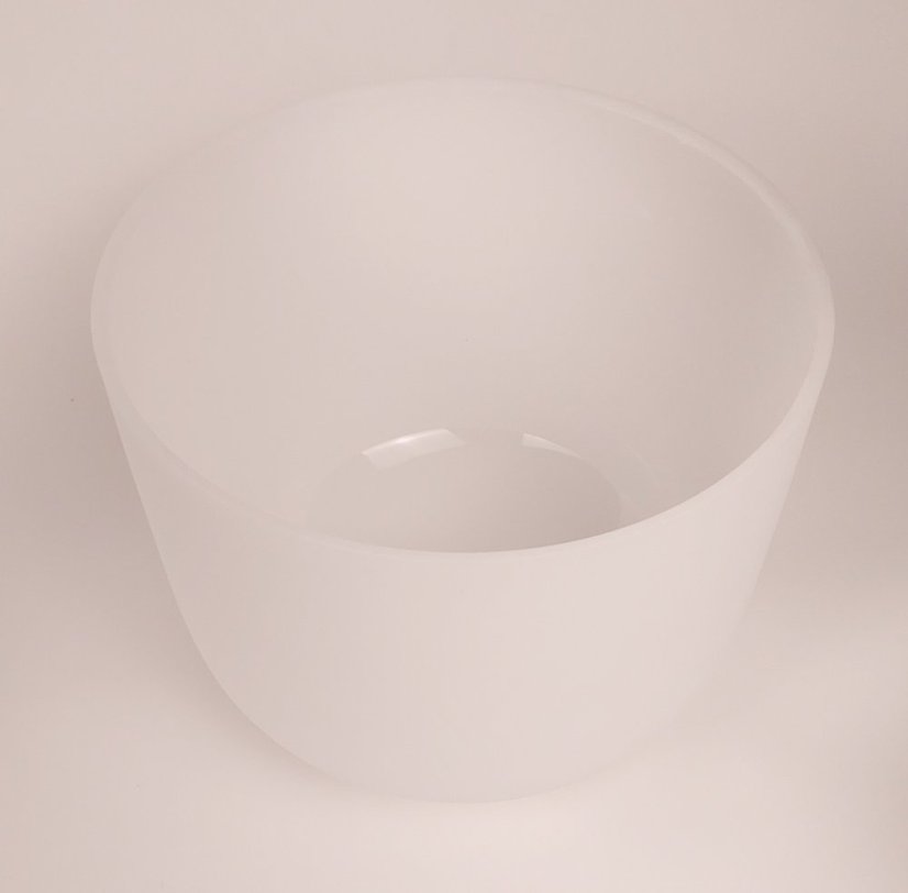 Crystal bowl 432 Hz F tuning