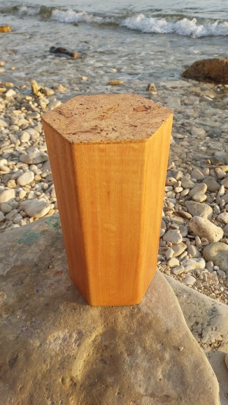 Harmonizujúci dažďový stĺp 30 cm okoume 4 minúty