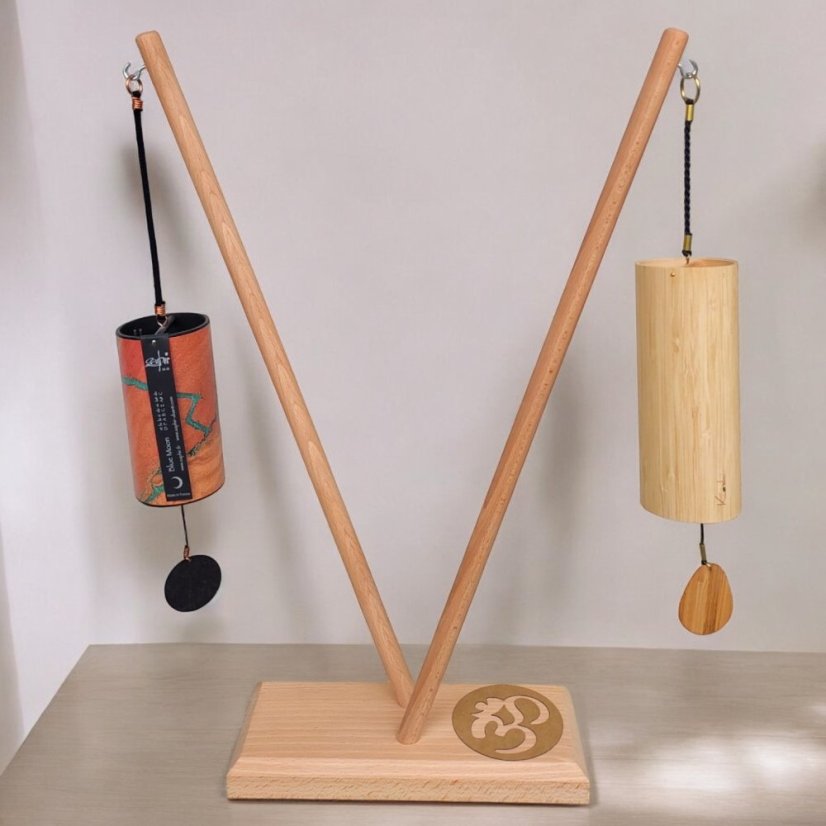 Stand Pisa for 2 chimes with Om