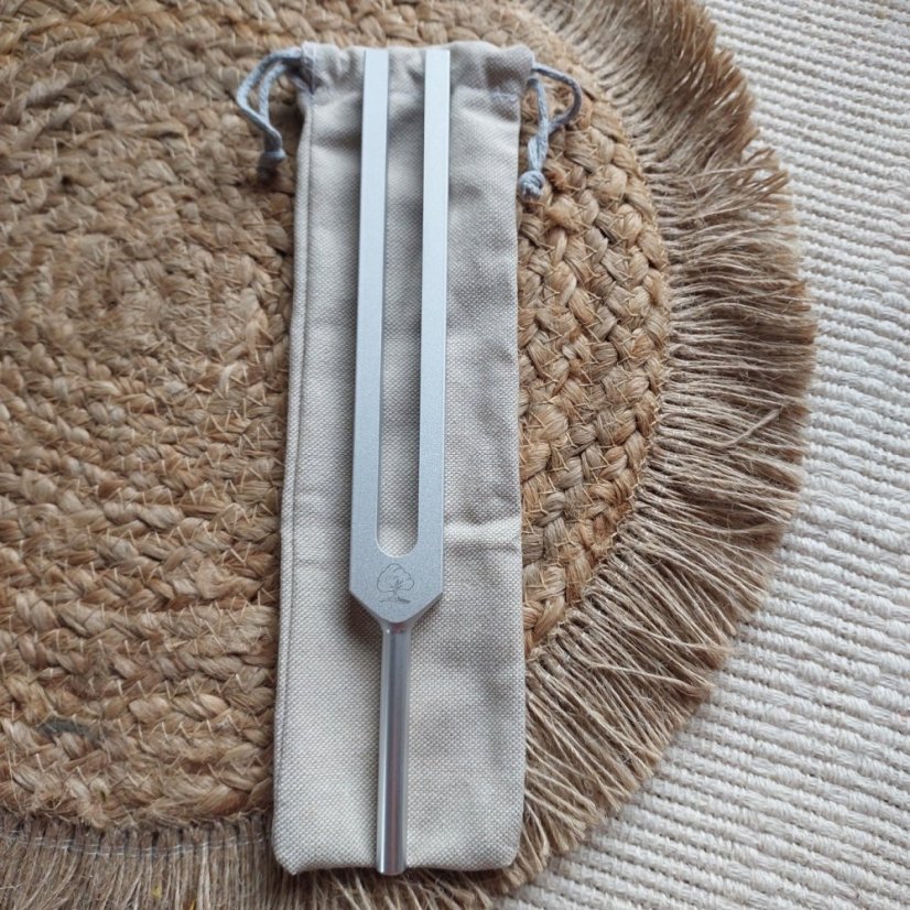 Therapeutic tuning fork 256 Hz C aluminum CZ