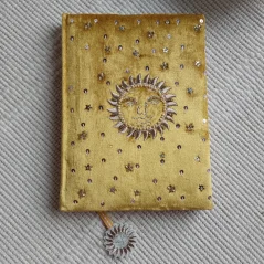 Zápisník sametový Slunce