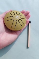 Kovový bubon Pocket oceľový bubon Om A Dur zlatý