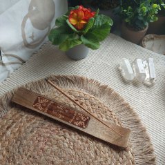 Stojanček na vonné tyčinky Liečivé ruky