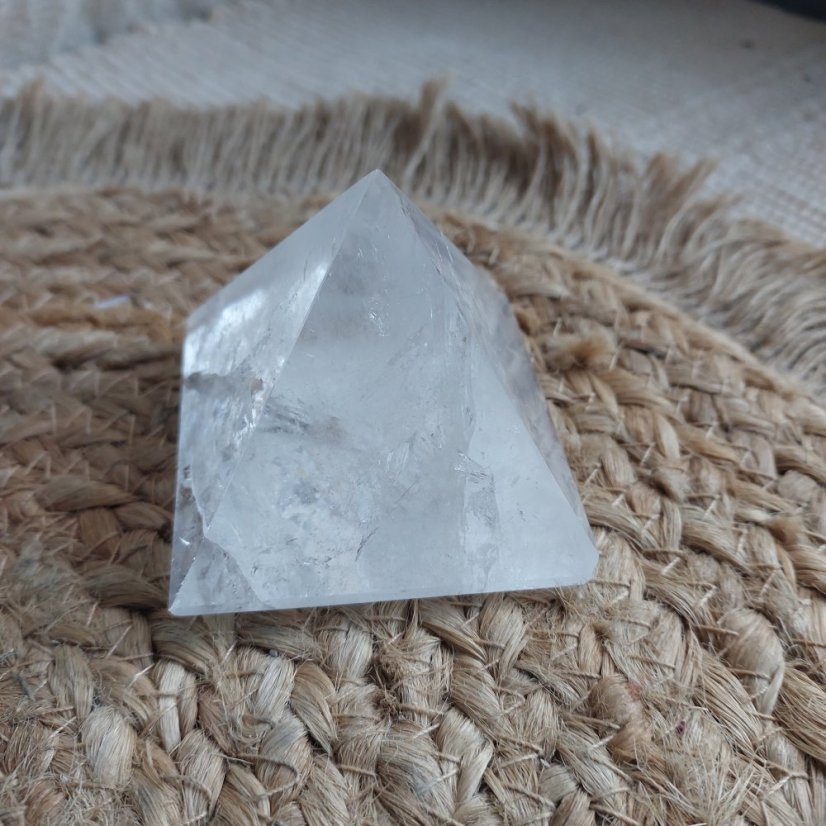 Pyramida Křišťál 6 cm