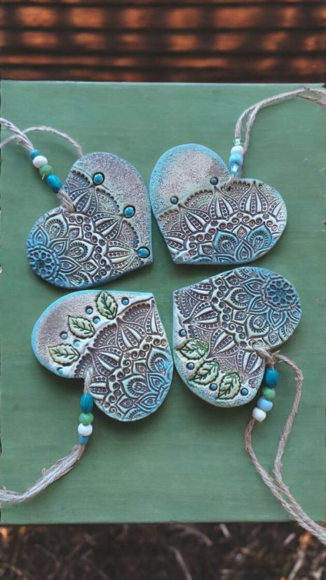 Keramický závěs Mandalové srdíčko malé - Barva: Modrá