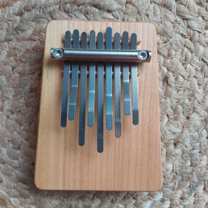 Kalimba Hokema B9 A moll 432 Hz
