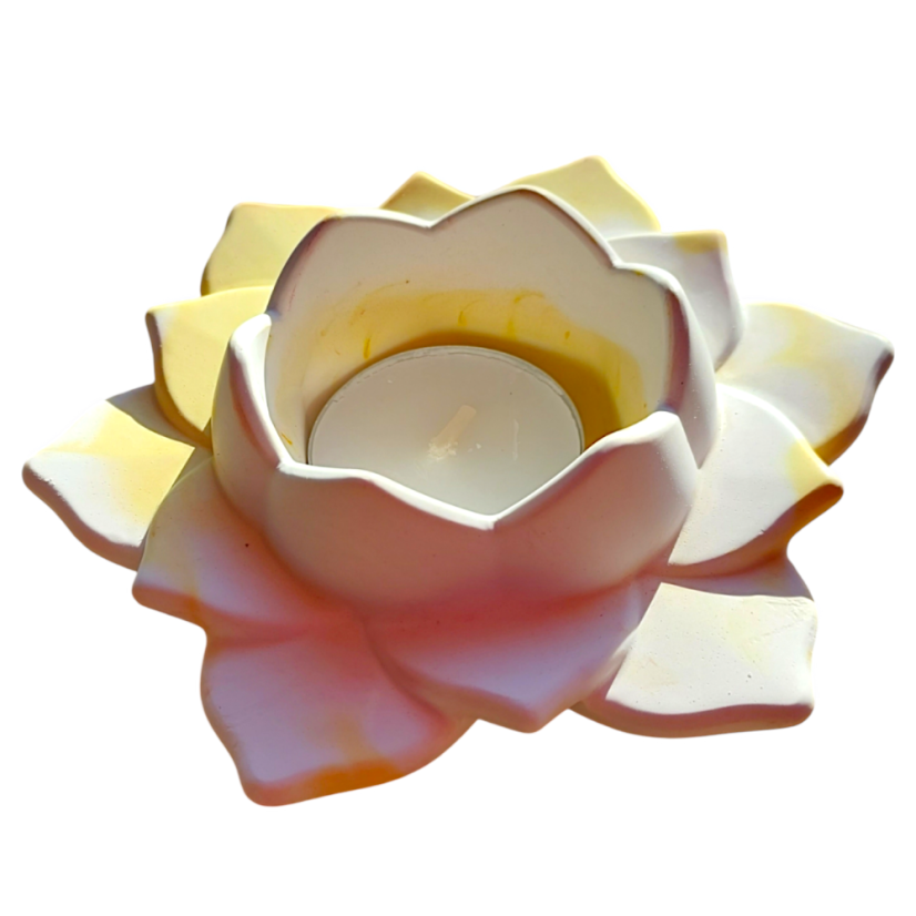 Svícen na čajovou svíčku Lotus 3. čakra žlutá