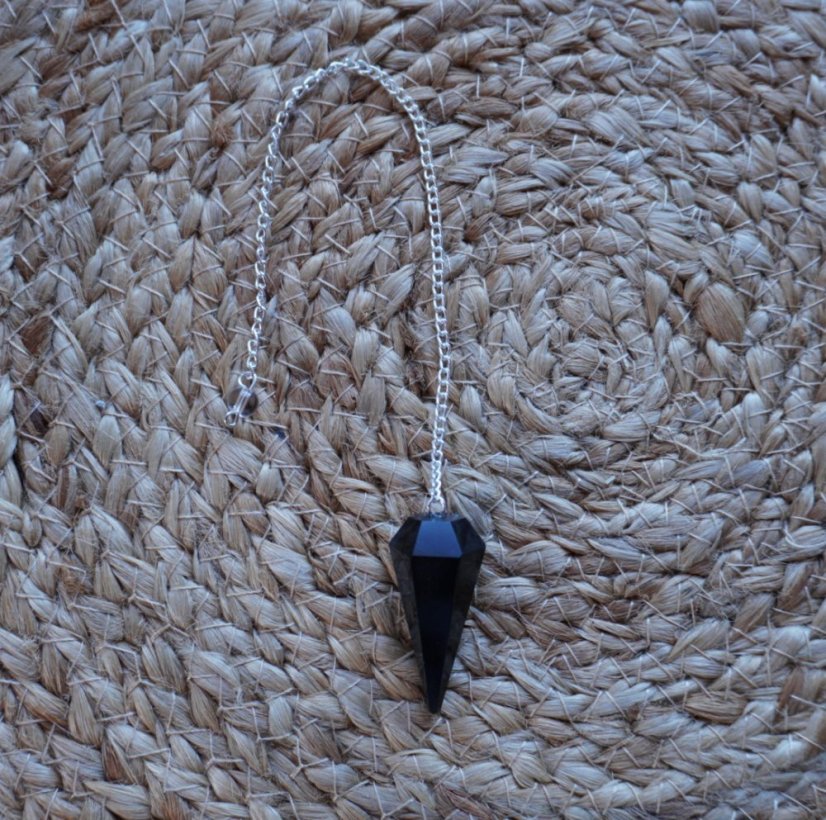 Kyvadlo Obsidián