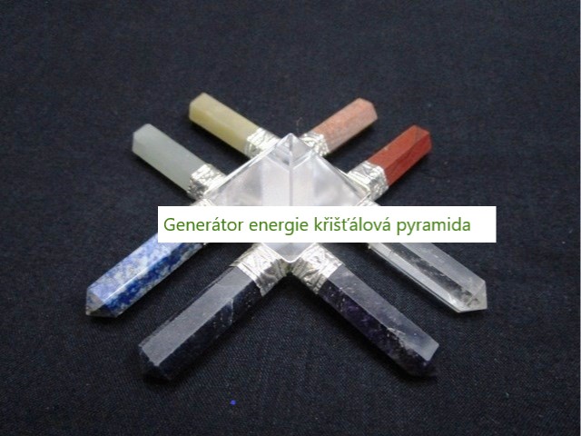 Generátor energie s křišťálovou pyramidou