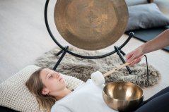 Střední palička na gong a tibetskou mísu plstěná