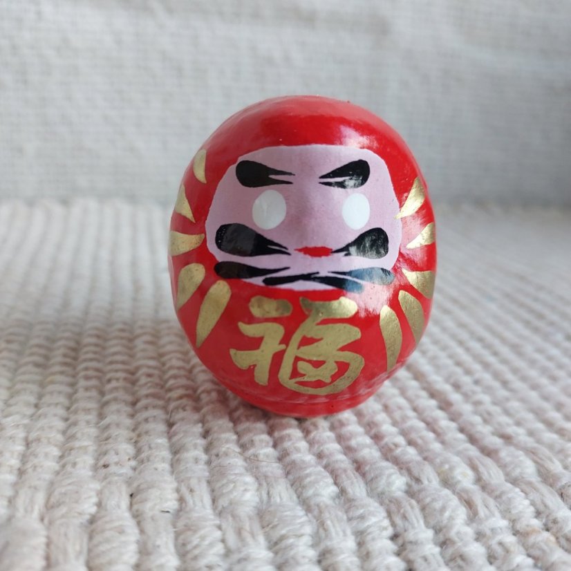 Rituální figurka Daruma Hodně štěstí 4,8 cm