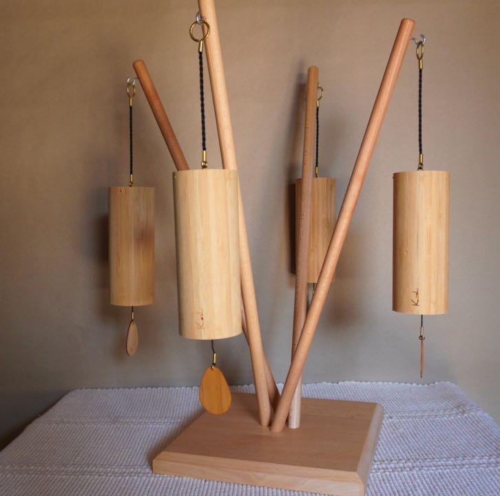 Stand Pisa for 4 chimes Koshi, Zaphir, Heola